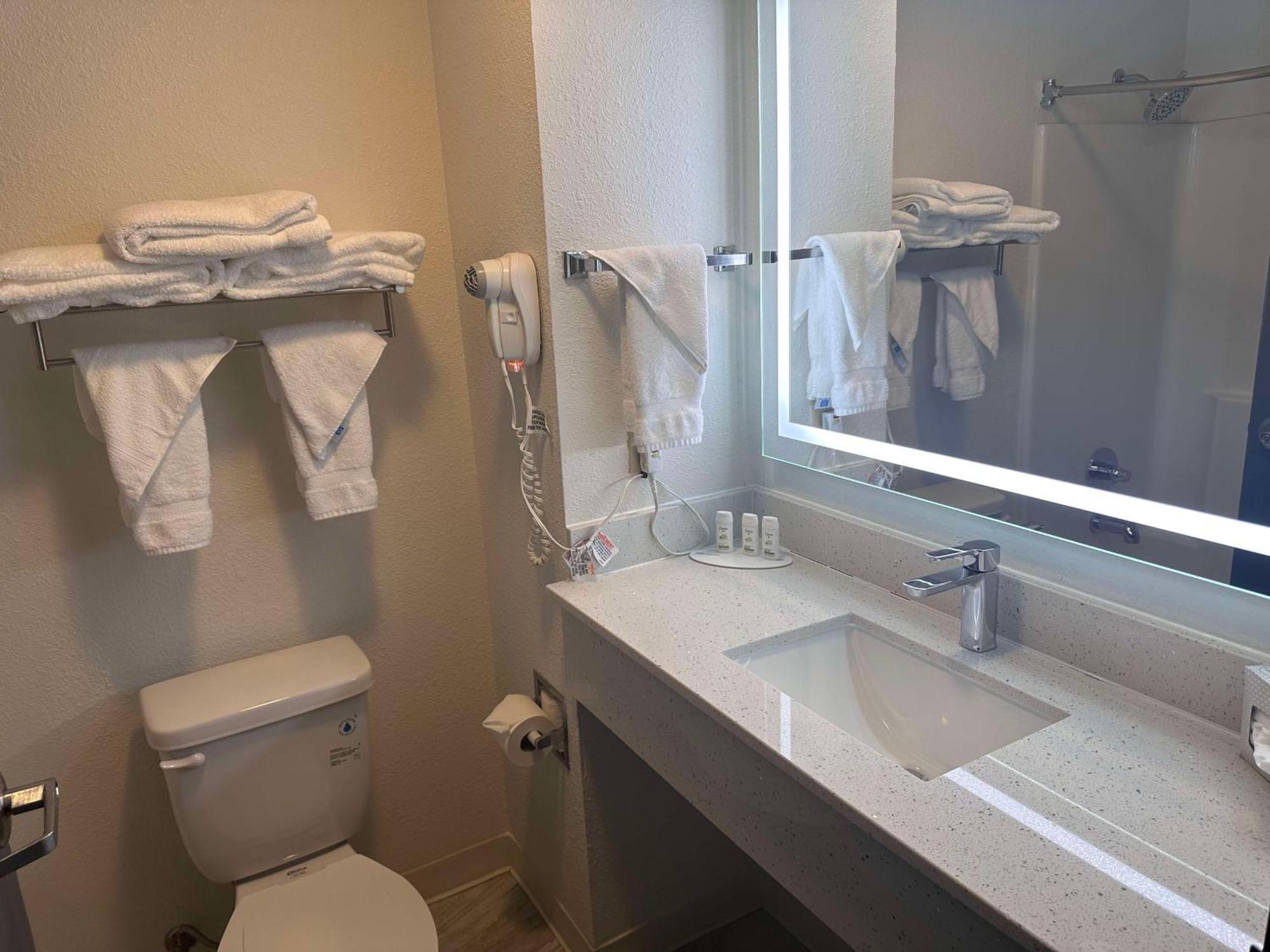 Best Western Bolingbrook Hotel Екстериор снимка